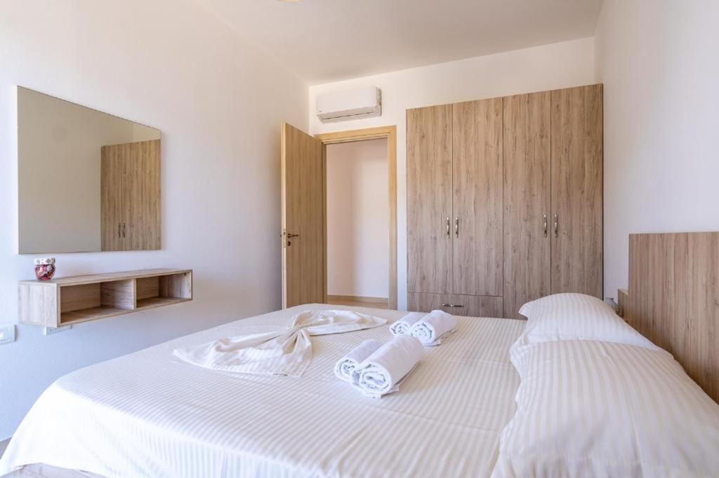 Ajten Apartments Дуррес Екстер'єр фото