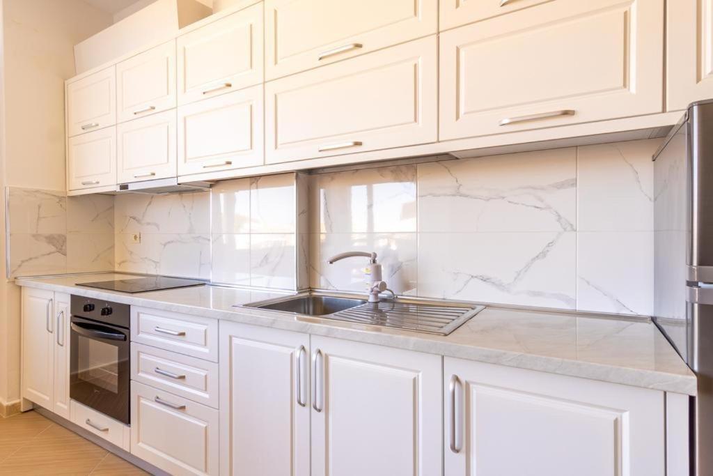 Ajten Apartments Дуррес Екстер'єр фото