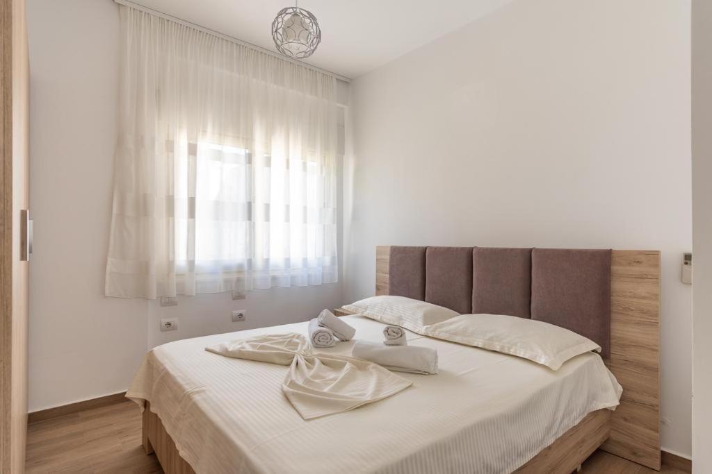 Ajten Apartments Дуррес Екстер'єр фото